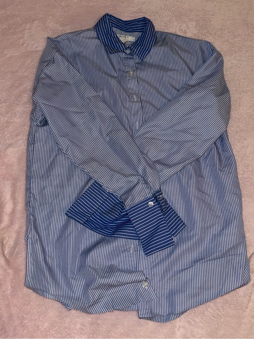 💙Forever 21 Men’s Blue Pinstripe Button-Up Shirt💙